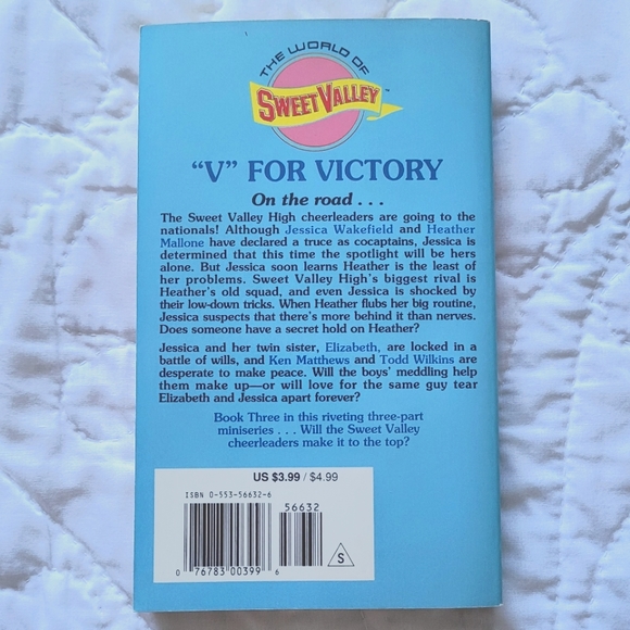 2/$15 🌼 Sweet Valley High #114 V For Victory - Picture 2 of 3